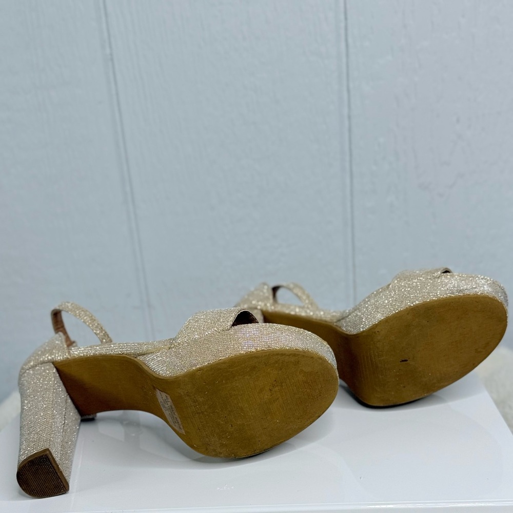 TOP Moda Women's Gold Platform Heels - Picture 7 of 8